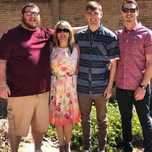 Meet your Posher, Teri